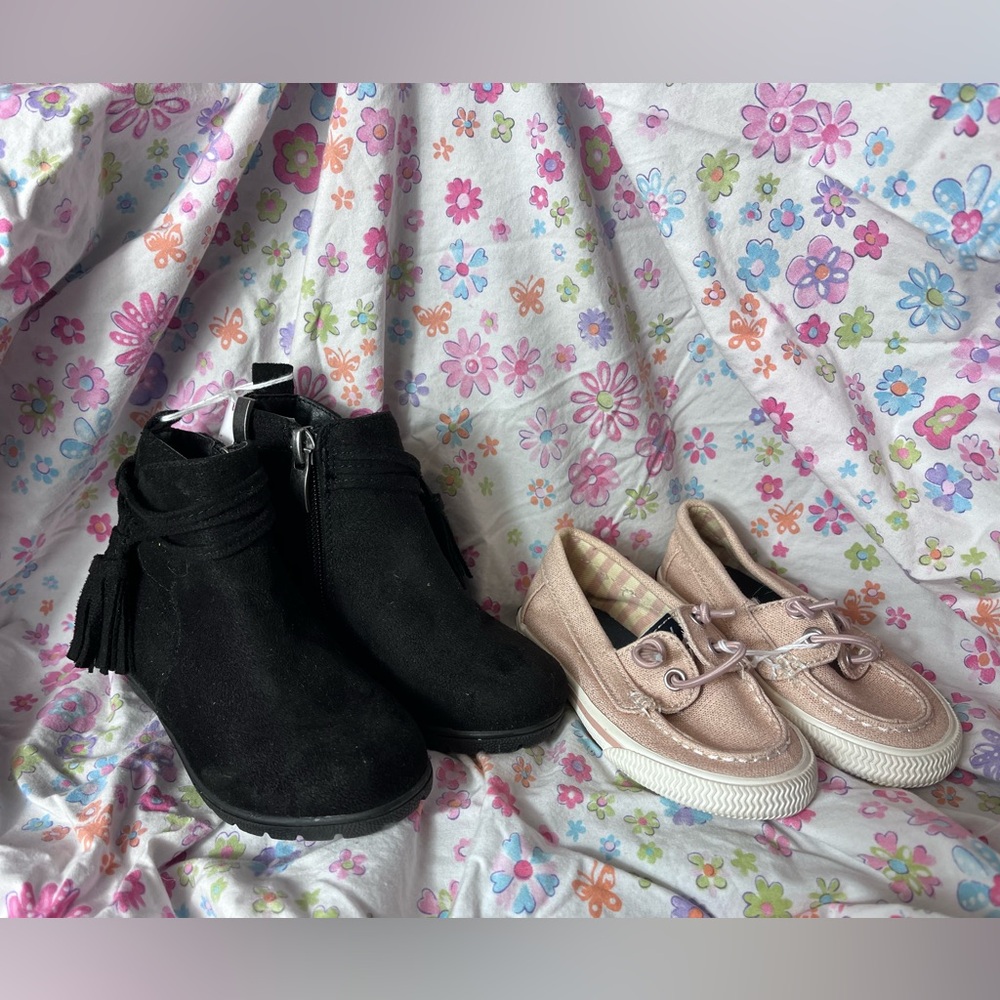 🛍️BOGO🛍️ 6c Sperry and booties bundle